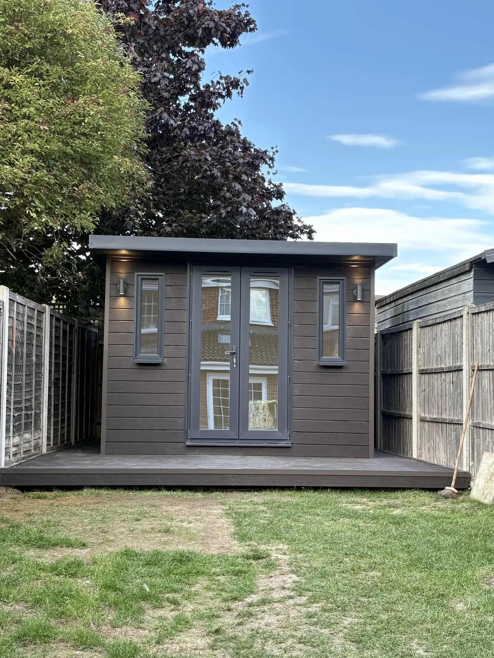 Modern Garden Room