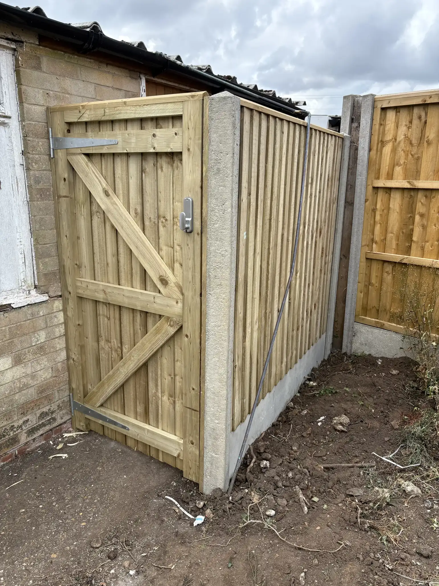 Gate & Fencing Installation